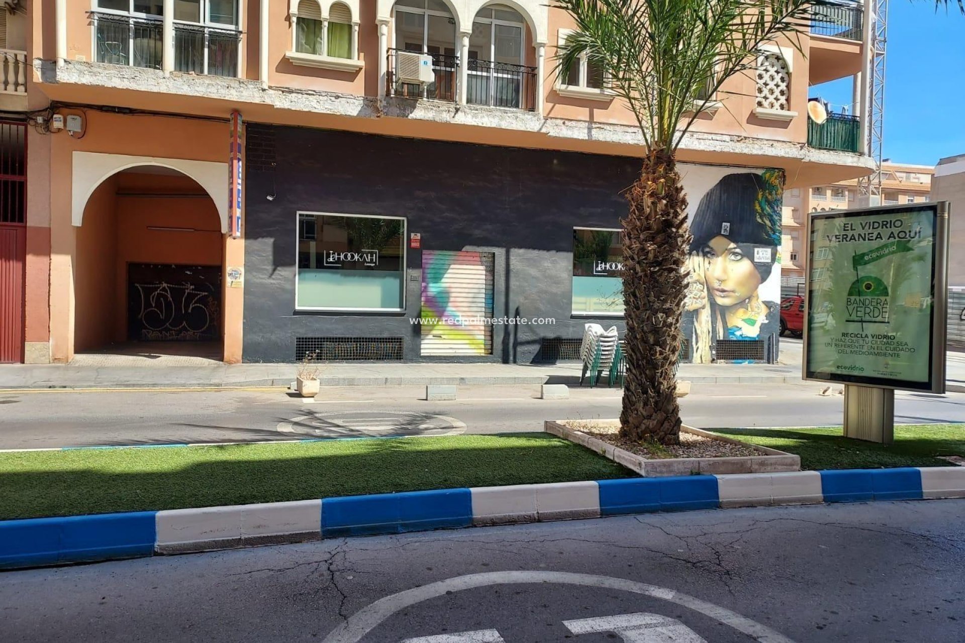 Herverkoop - Garage -
Torrevieja - Estacion de autobuses