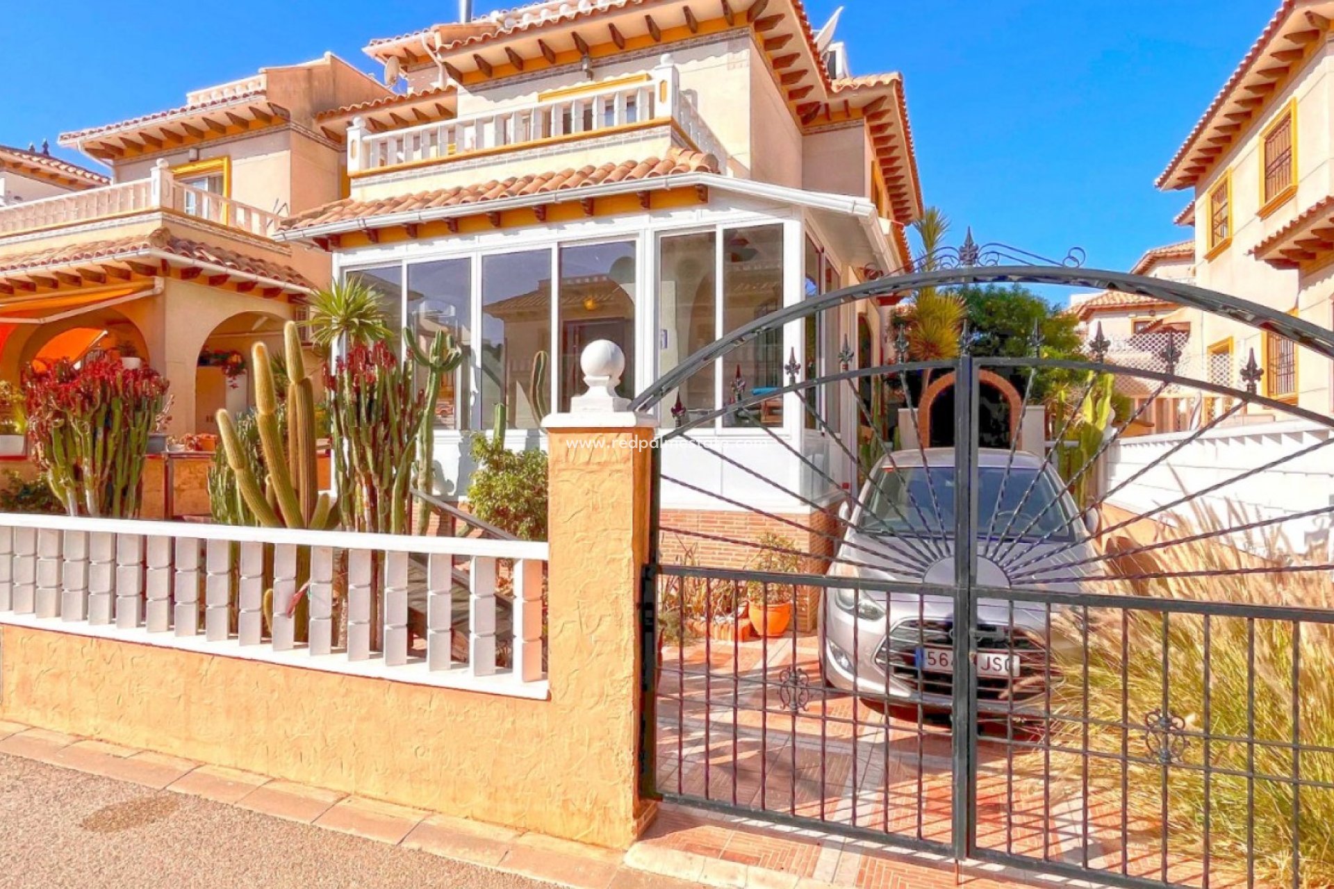 Herverkoop - Herenhuis -
Orihuela Costa - Lomas de Cabo Roig