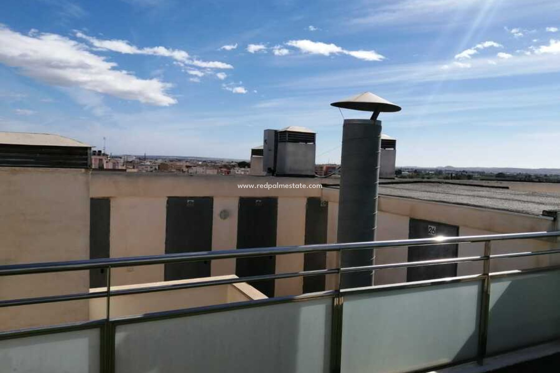 Herverkoop - Penthouse -
Almoradí - Inland