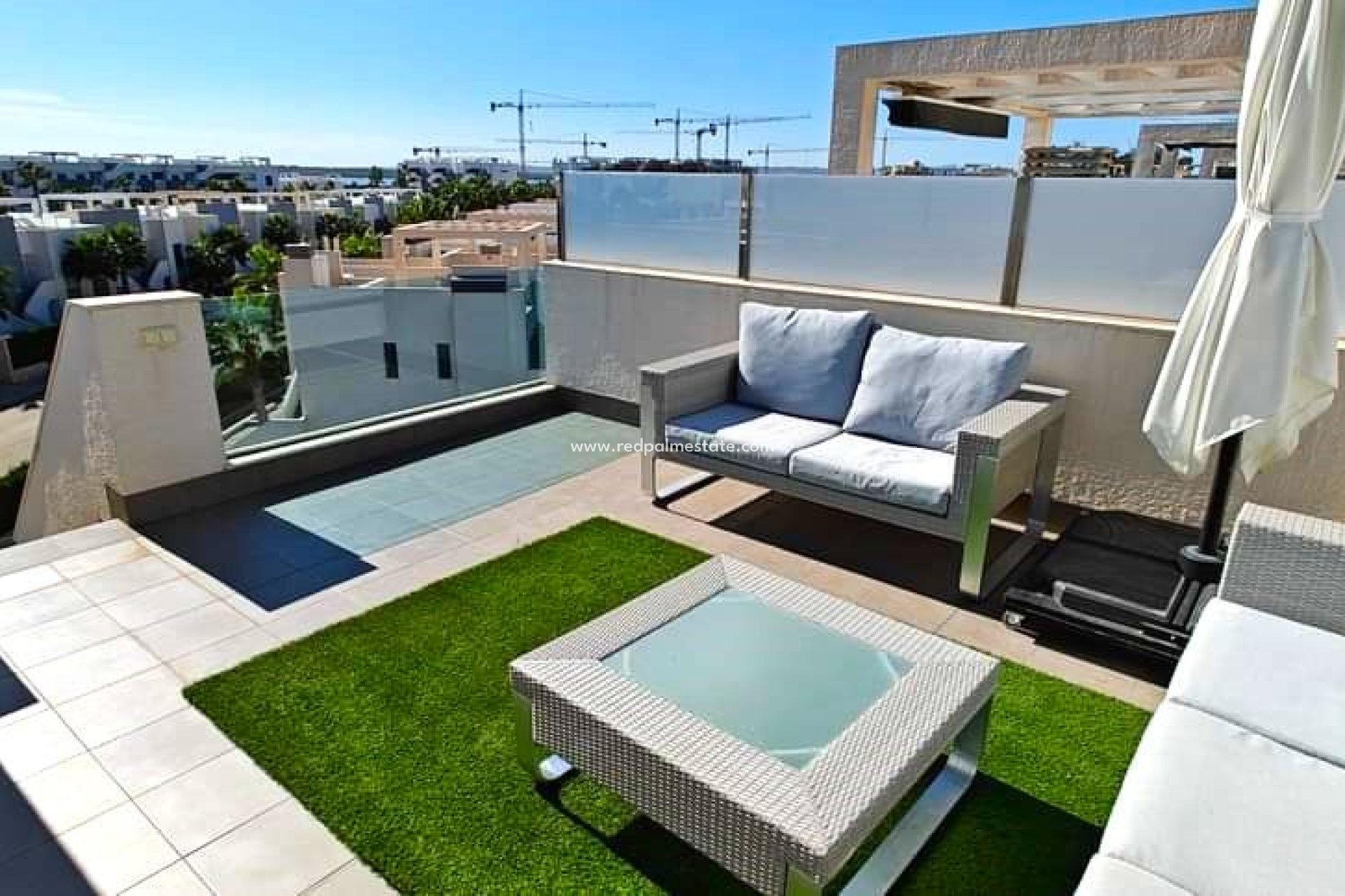 Herverkoop - Penthouse -
Guardamar del Segura - El Raso