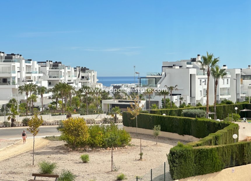 Herverkoop - Penthouse -
Orihuela Costa - Costa Blanca