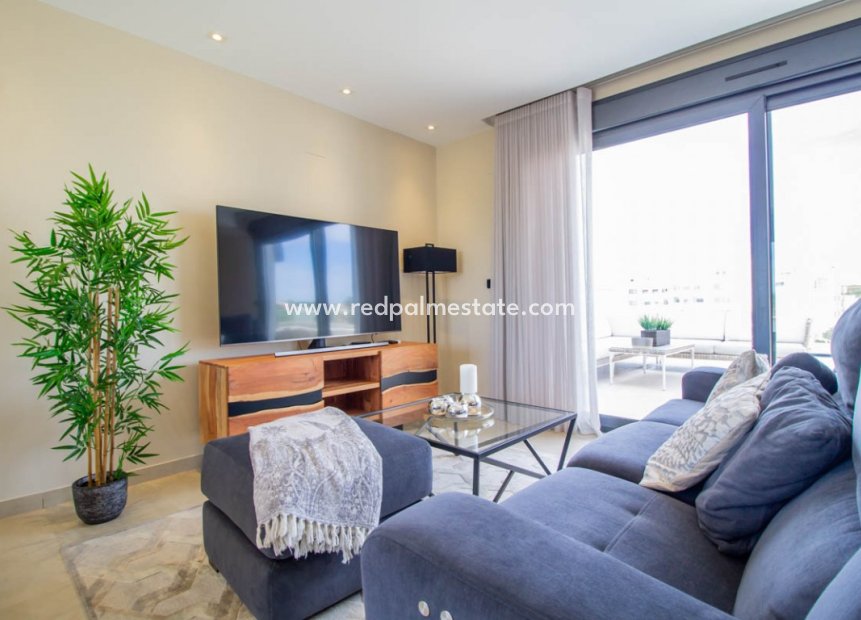 Herverkoop - Penthouse -
Orihuela Costa - Villamartin