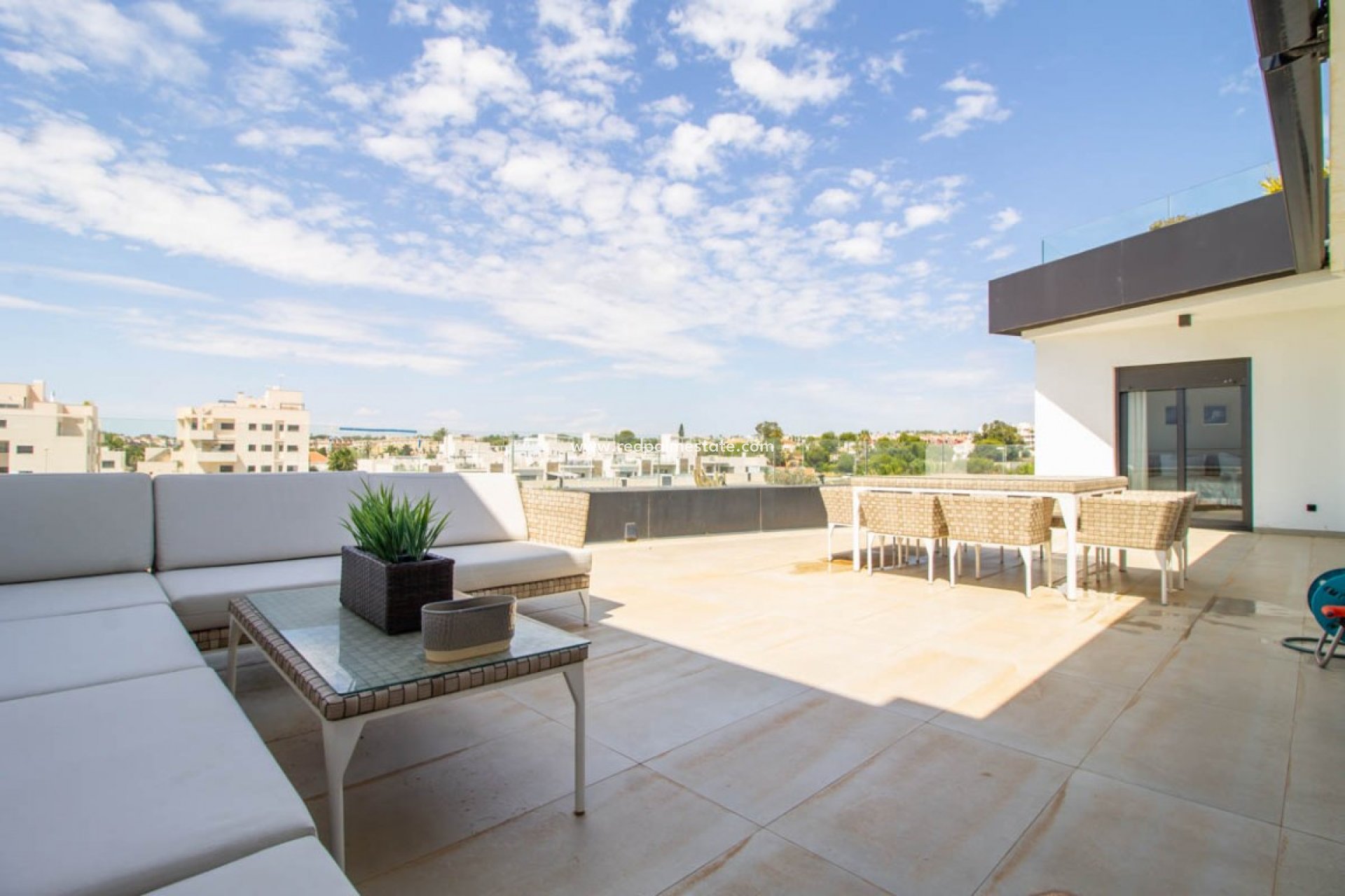 Herverkoop - Penthouse -
Orihuela Costa - Villamartin