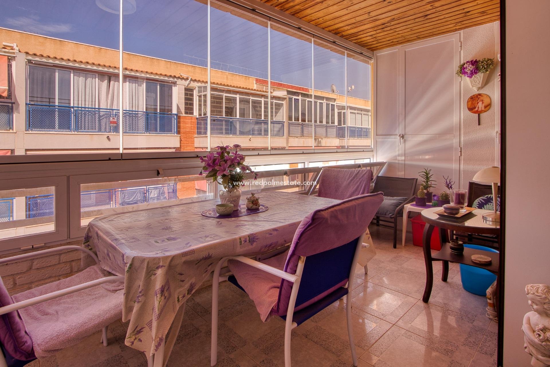 Herverkoop - Penthouse -
Torrevieja - Acequión