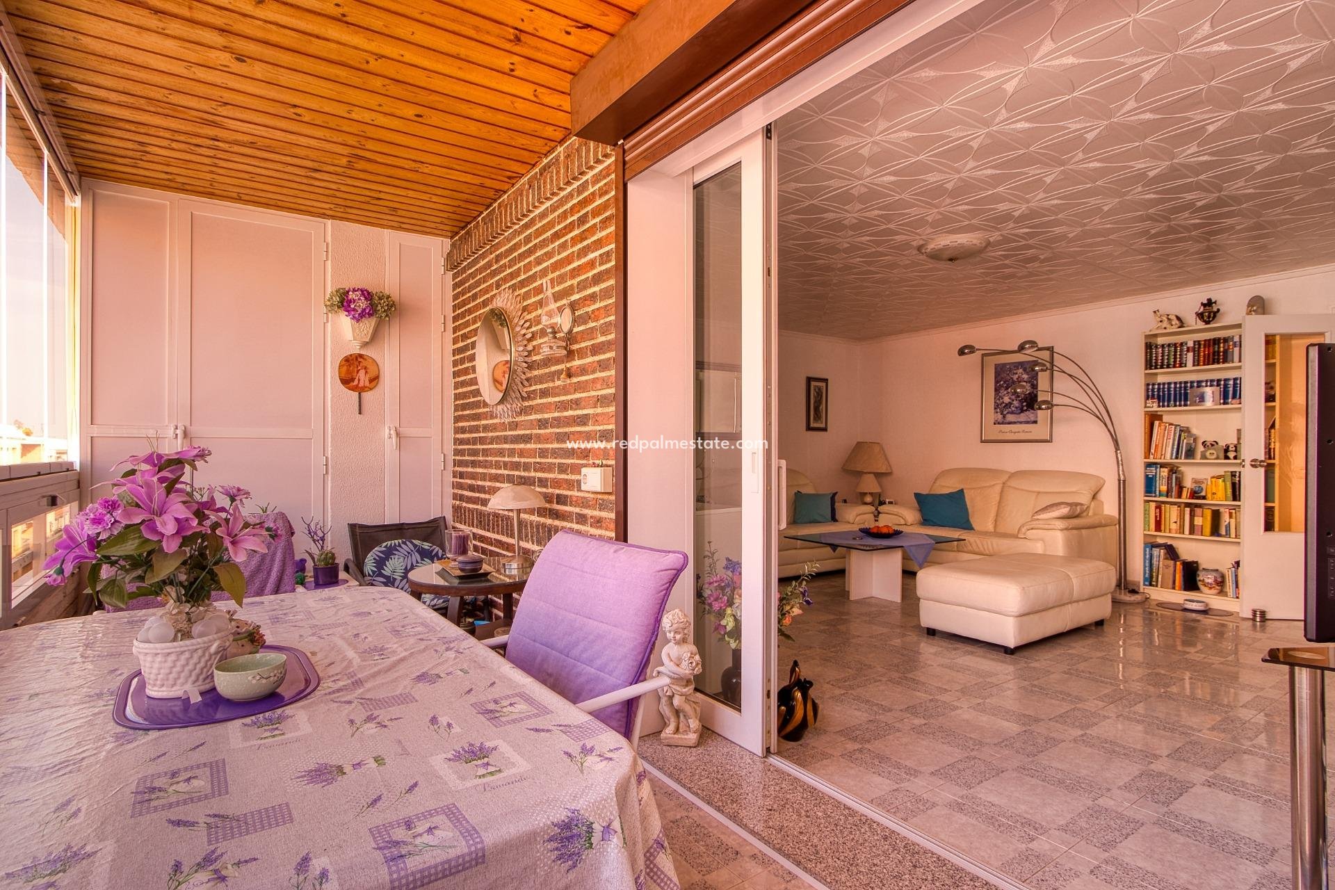 Herverkoop - Penthouse -
Torrevieja - Acequión