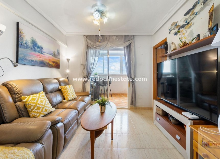 Herverkoop - Penthouse -
Torrevieja - Center