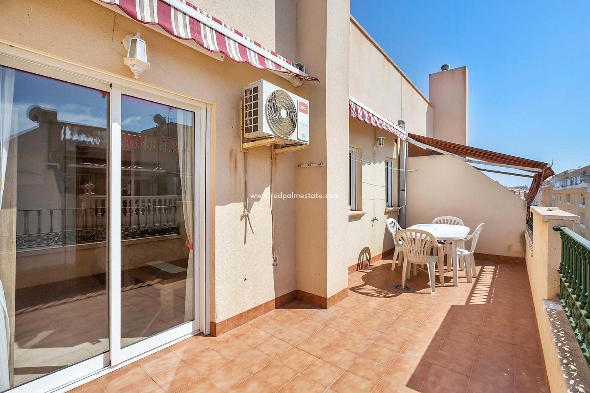 Herverkoop - Penthouse -
Torrevieja - Center