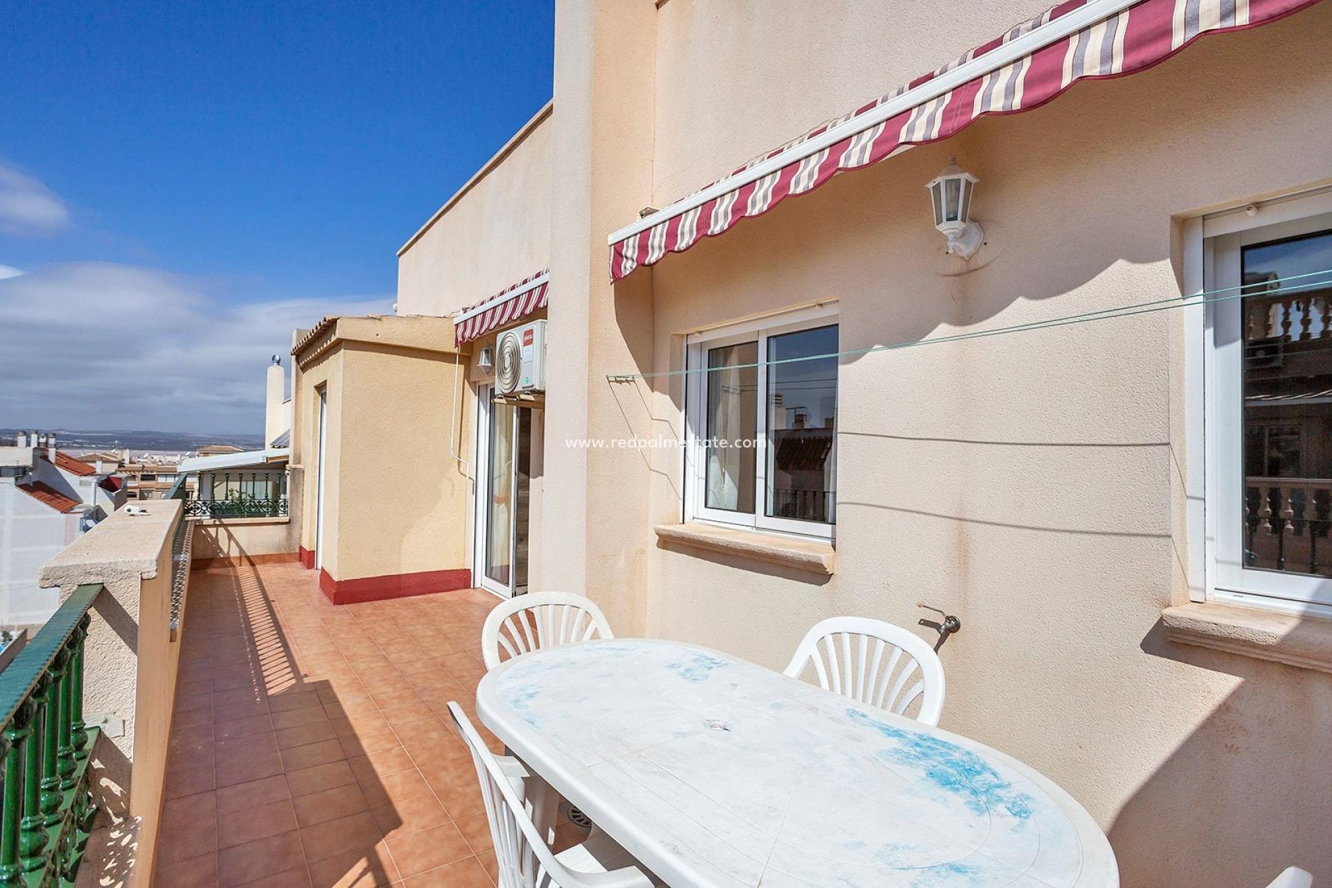 Herverkoop - Penthouse -
Torrevieja - Center