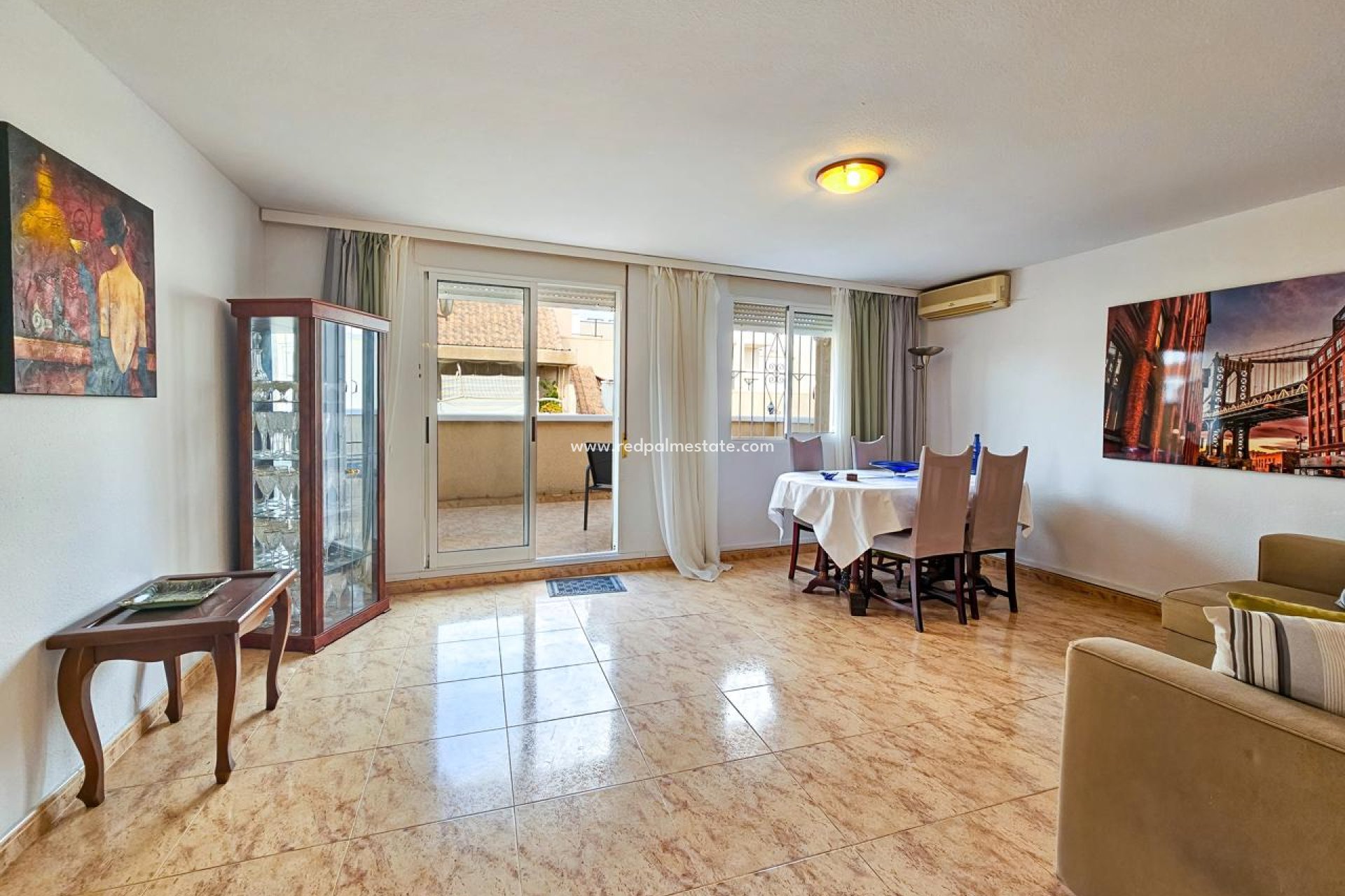 Herverkoop - Penthouse -
Torrevieja - Costa Blanca