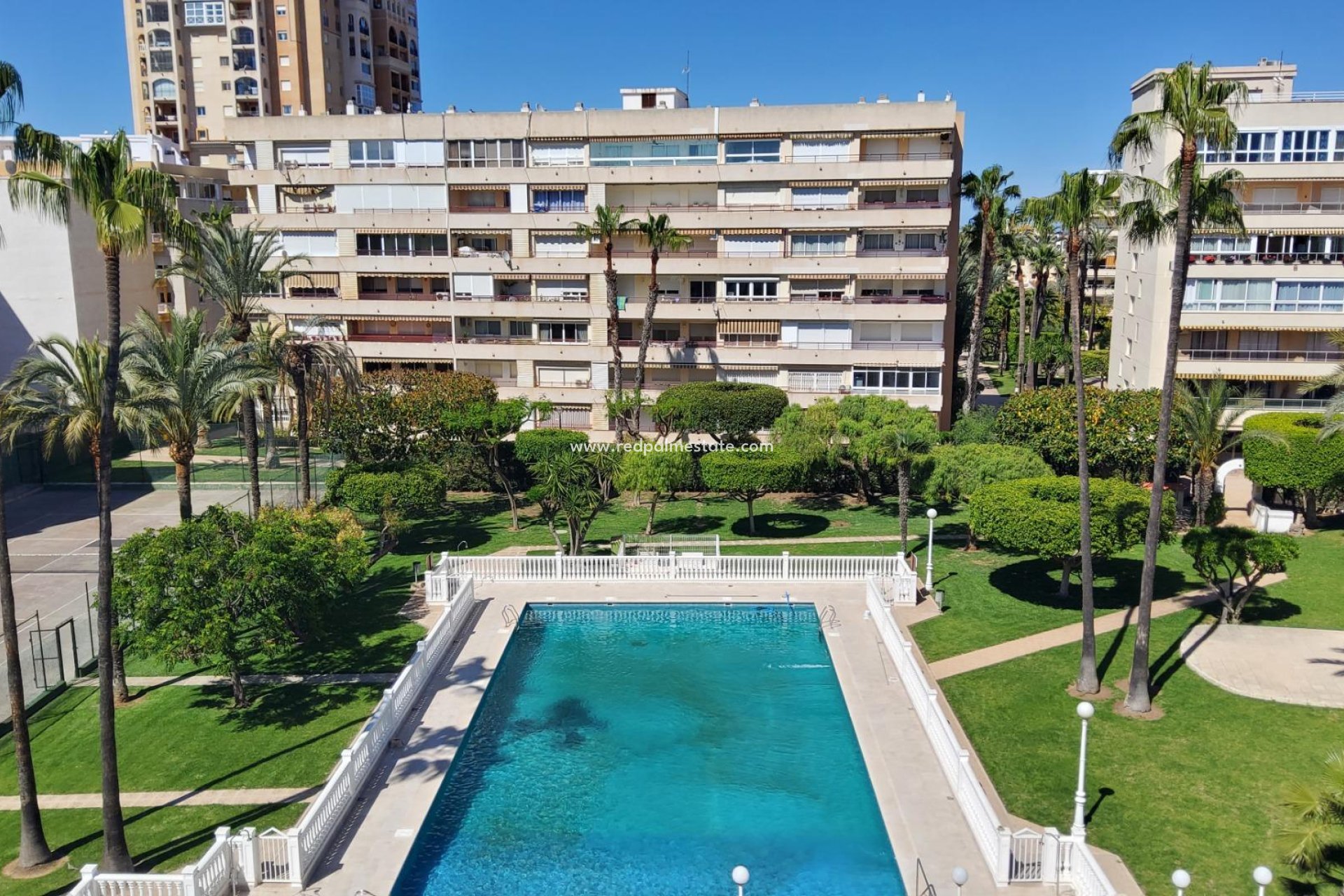 Herverkoop - Penthouse -
Torrevieja - Playa de los Locos