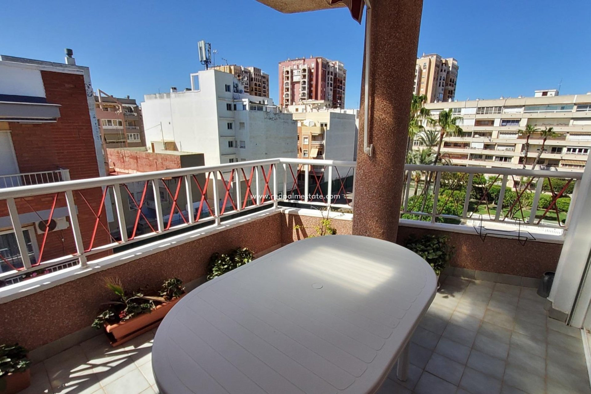 Herverkoop - Penthouse -
Torrevieja - Playa de los Locos