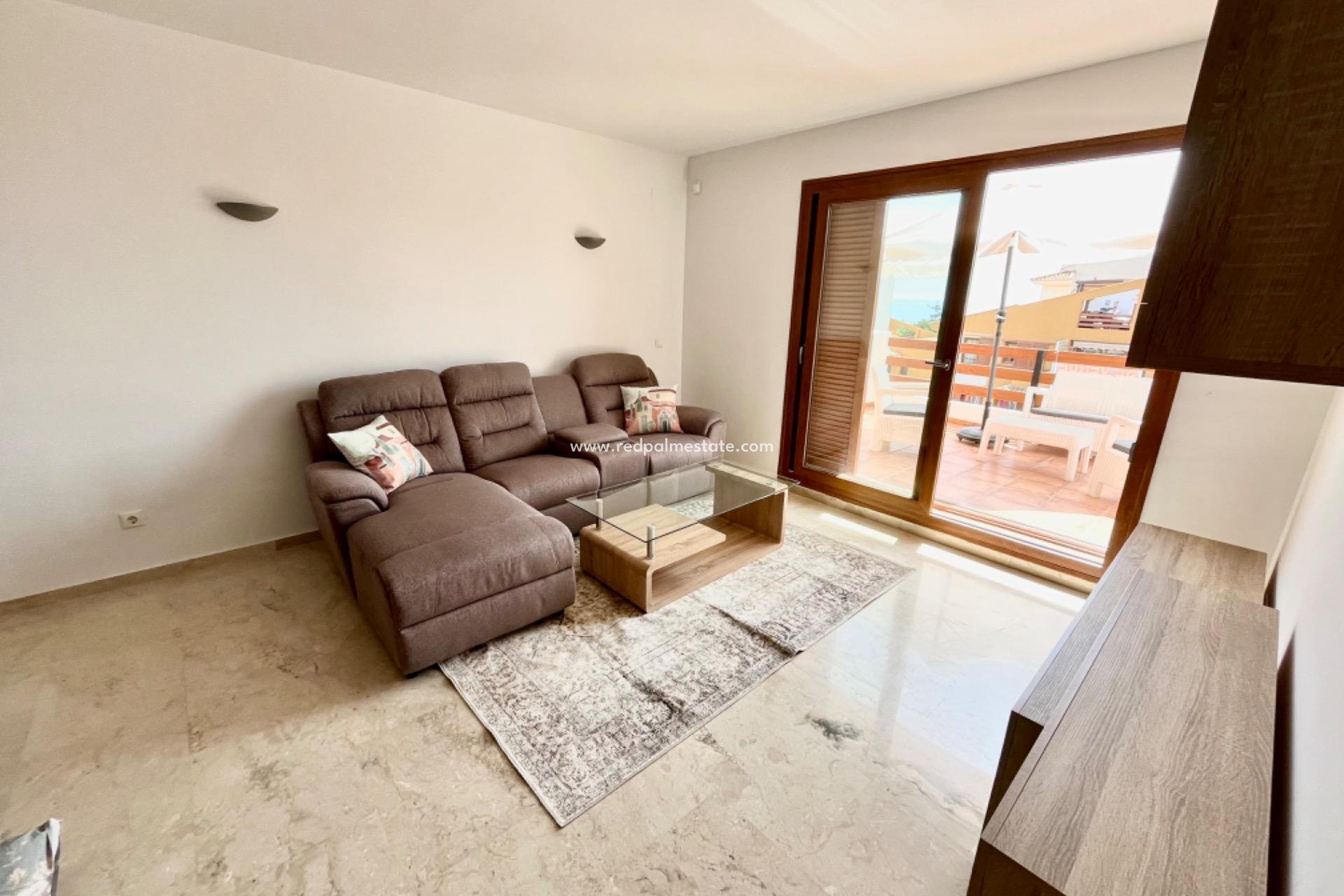 Herverkoop - Penthouse -
Torrevieja - Punta Prima