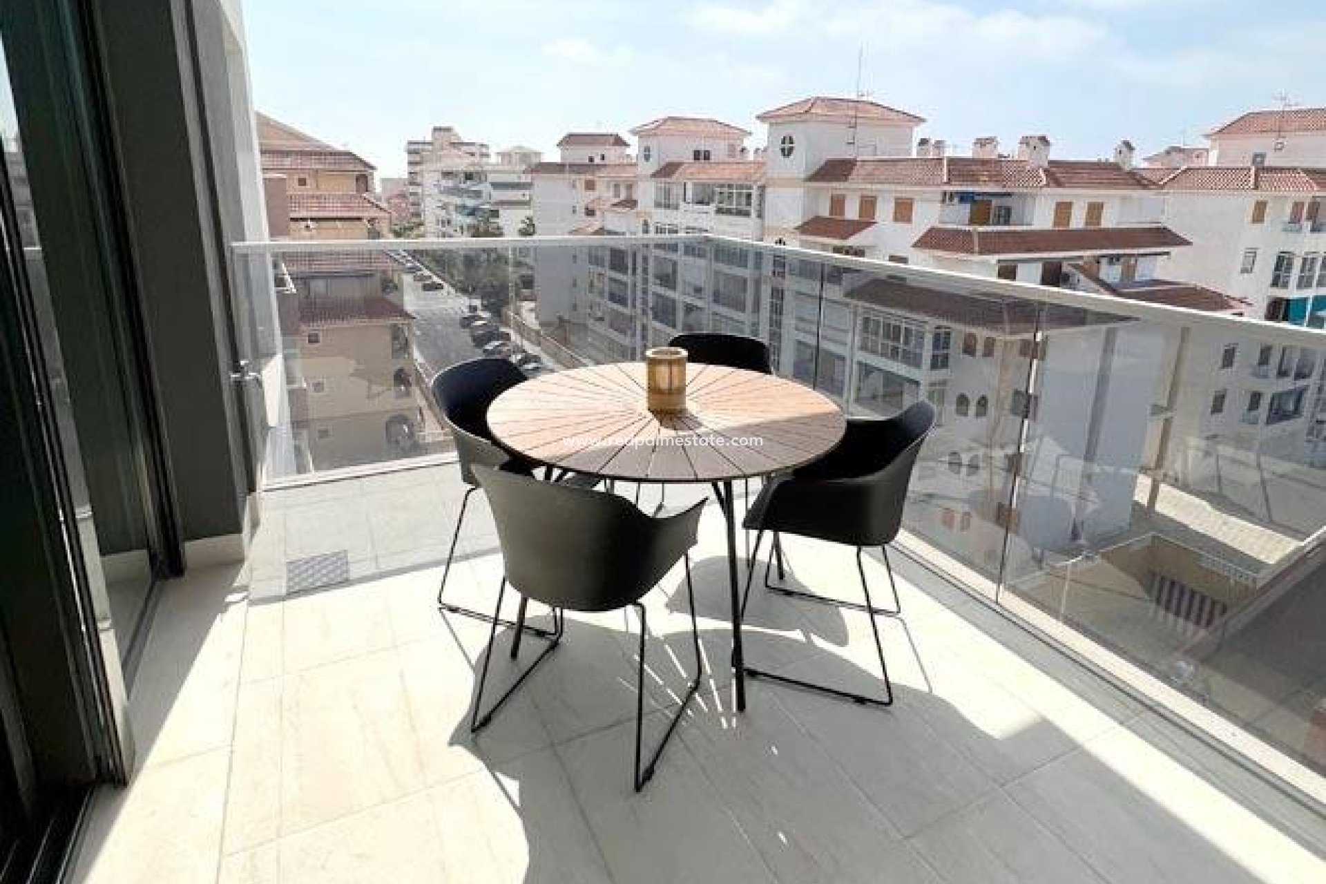 Herverkoop - Penthouse -
Torrevieja - Torre la mata