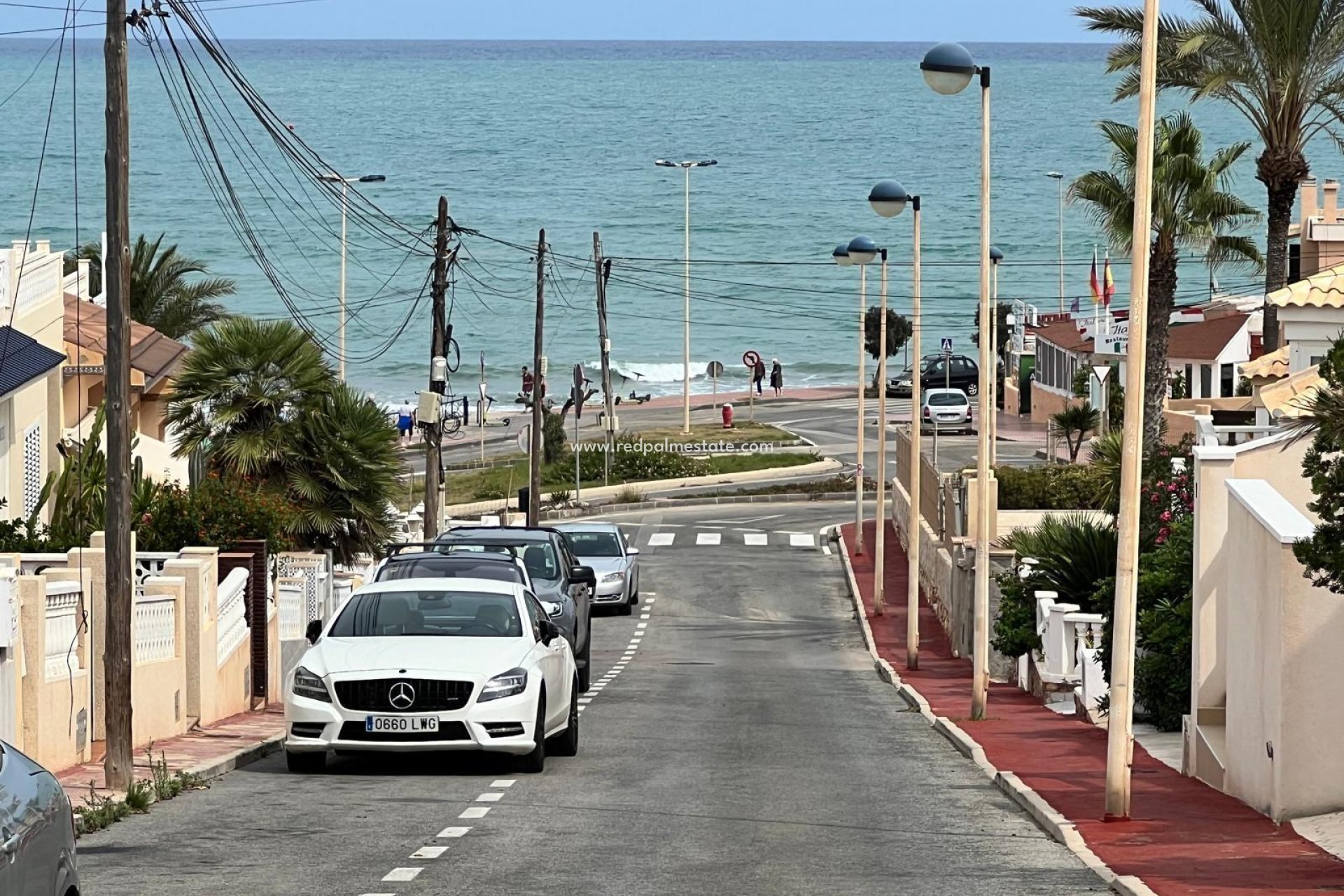 Herverkoop - Rijtjeshuis -
Torrevieja - Torre la mata