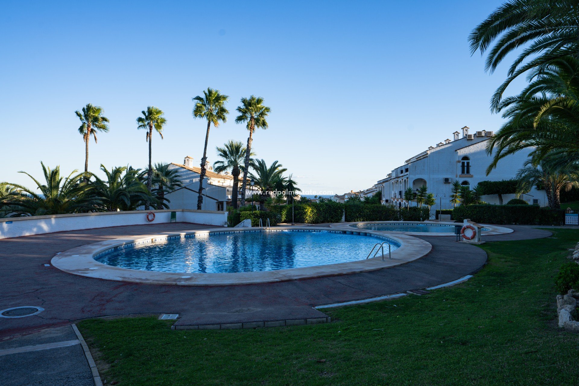 Herverkoop - Stadshuis -
Gran Alacant - Panorama