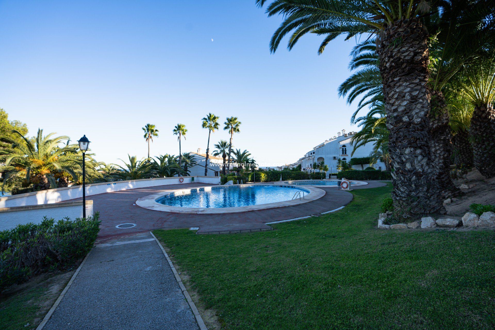 Herverkoop - Stadshuis -
Gran Alacant - Panorama