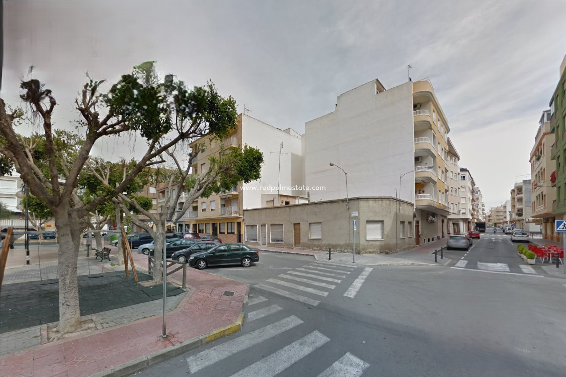 Herverkoop - Stadshuis -
Guardamar del Segura - Costa Blanca