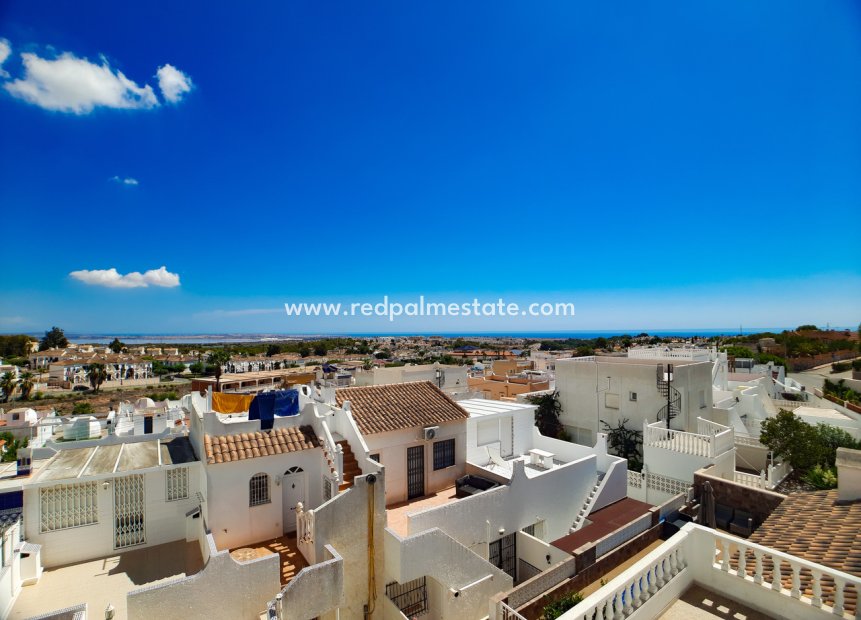 Herverkoop - Stadshuis -
Orihuela Costa - Costa Blanca