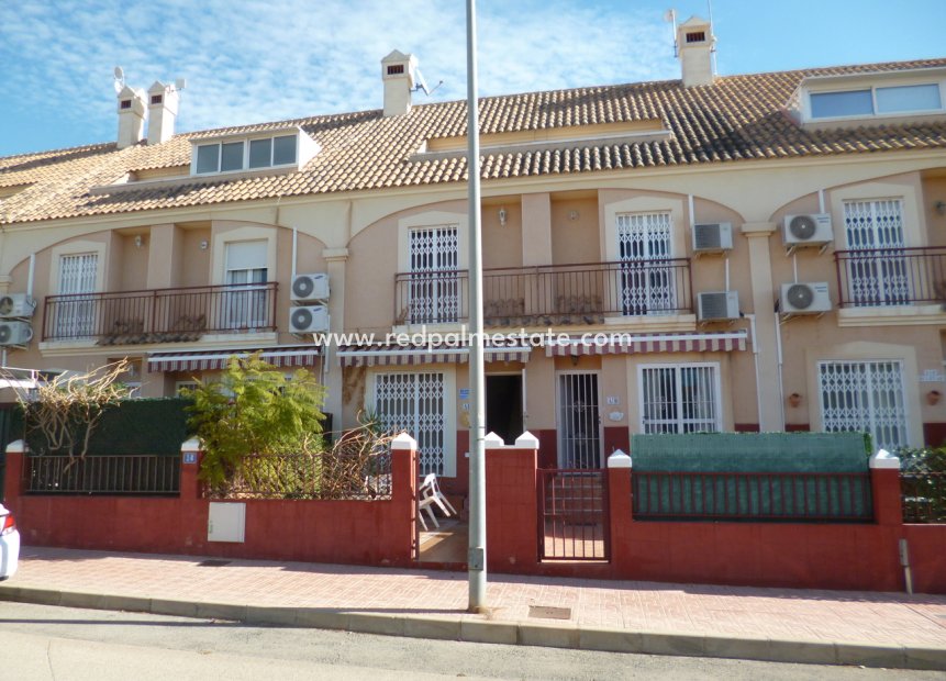 Herverkoop - Stadshuis -
Orihuela Costa - Inland