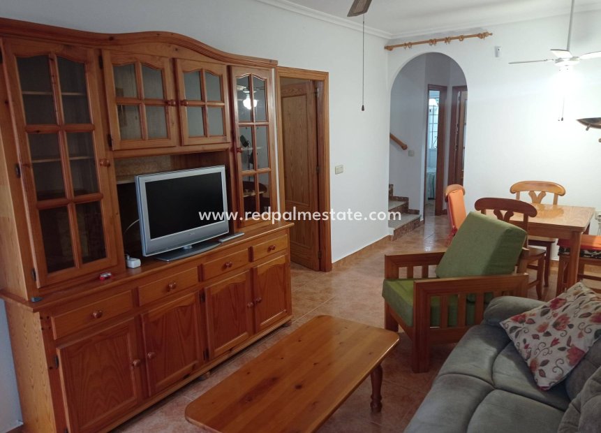 Herverkoop - Stadshuis -
San Pedro del Pinatar - San Pedro de Pinatar
