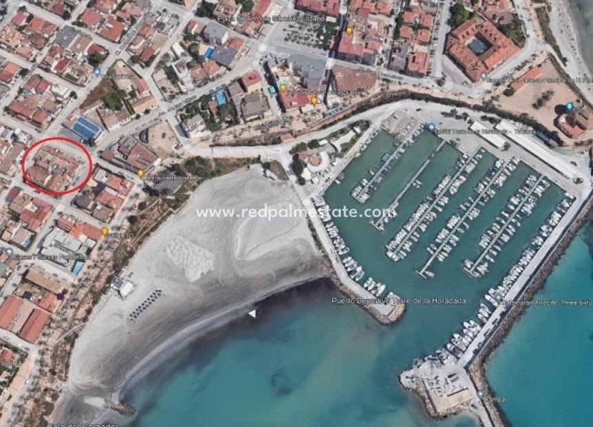 Herverkoop - Stadshuis -
Torre de la Horadada - Costa Blanca