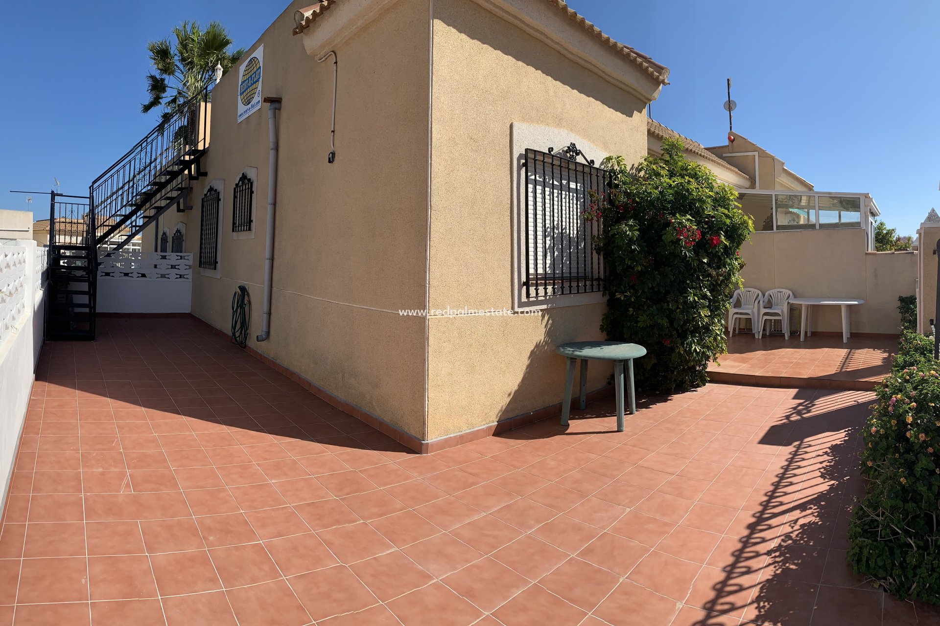 Herverkoop - Stadshuis -
Torrevieja - Costa Blanca