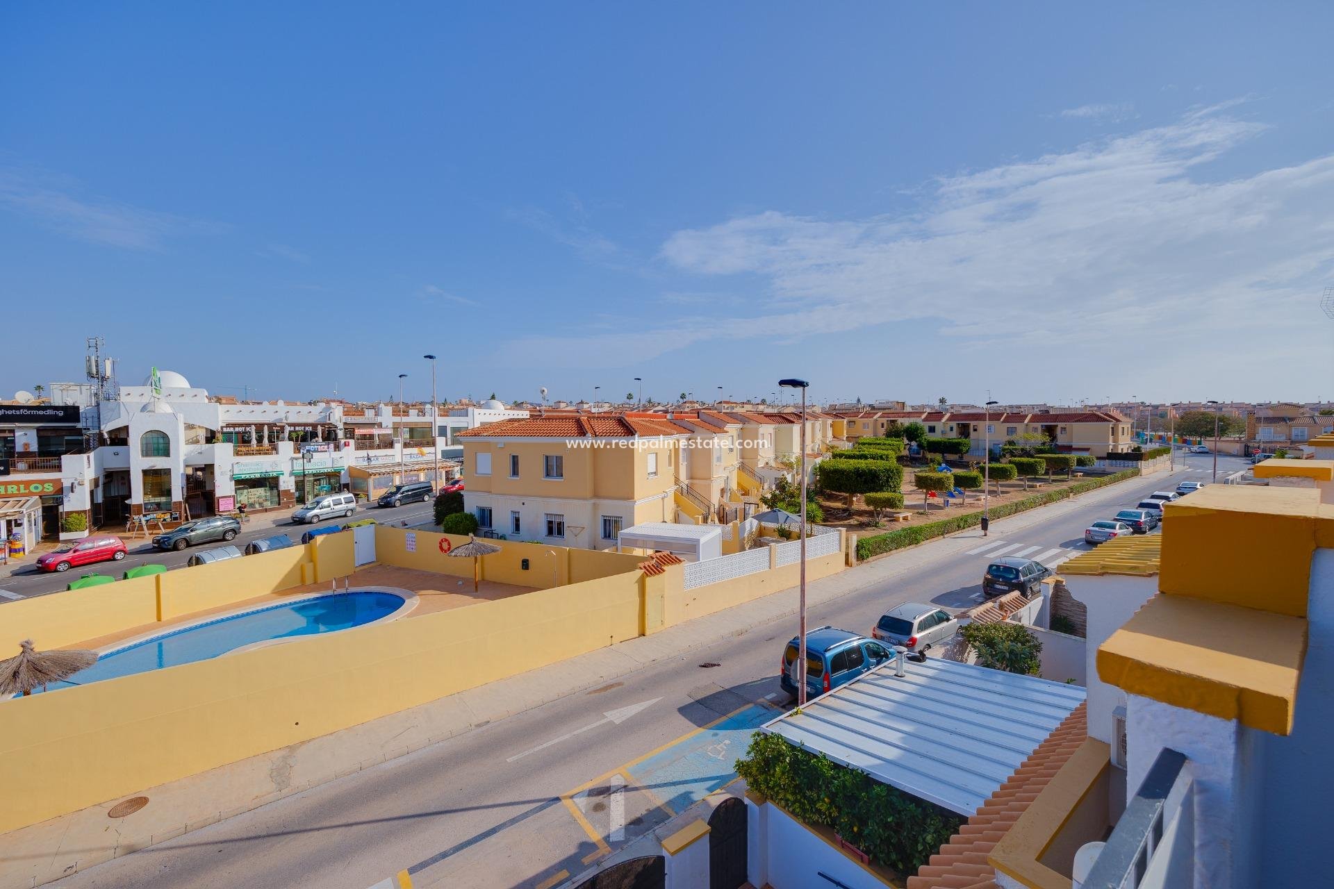 Herverkoop - Stadshuis -
Torrevieja - Nueva Torrevieja - Aguas Nuevas