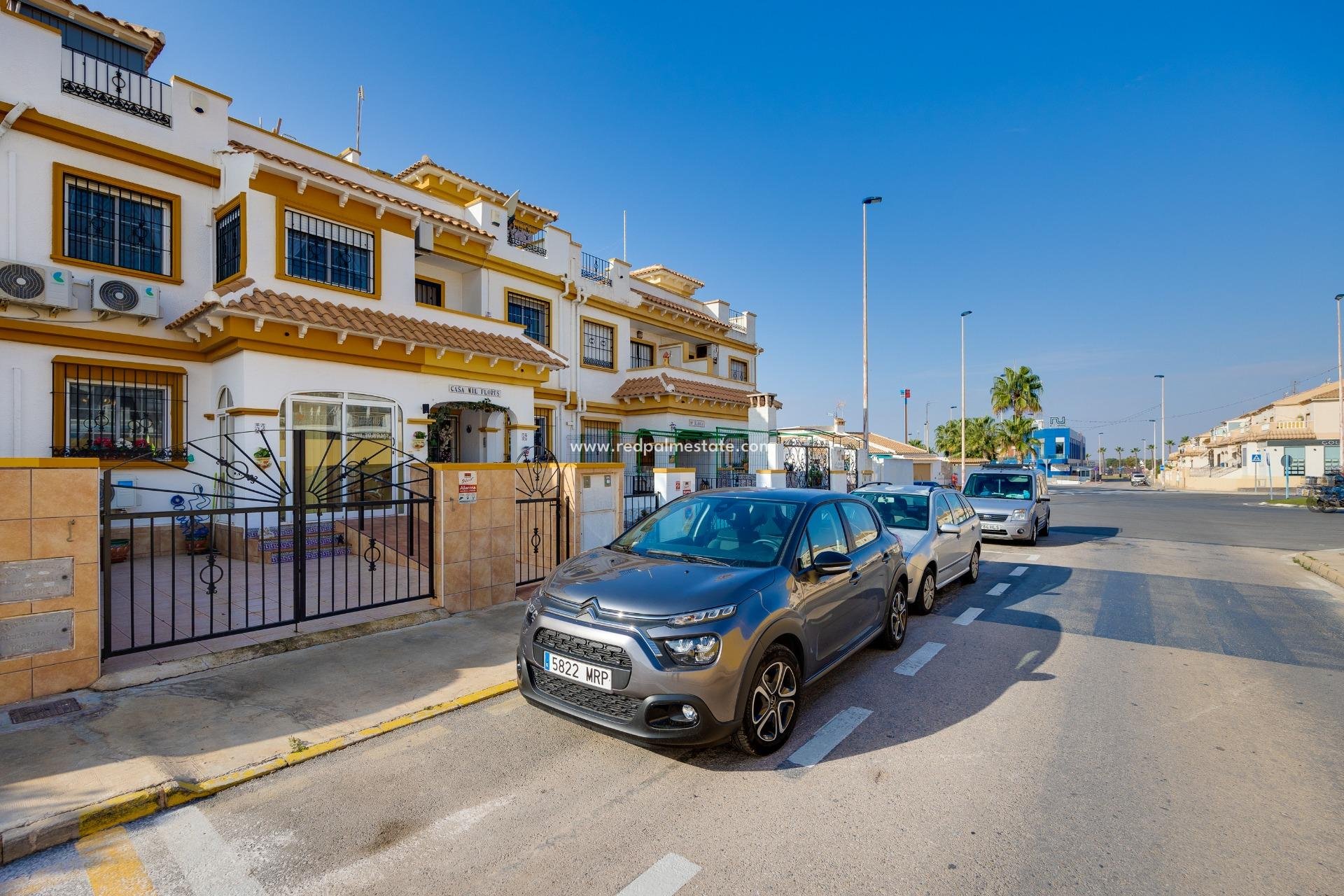 Herverkoop - Stadshuis -
Torrevieja - Nueva Torrevieja - Aguas Nuevas