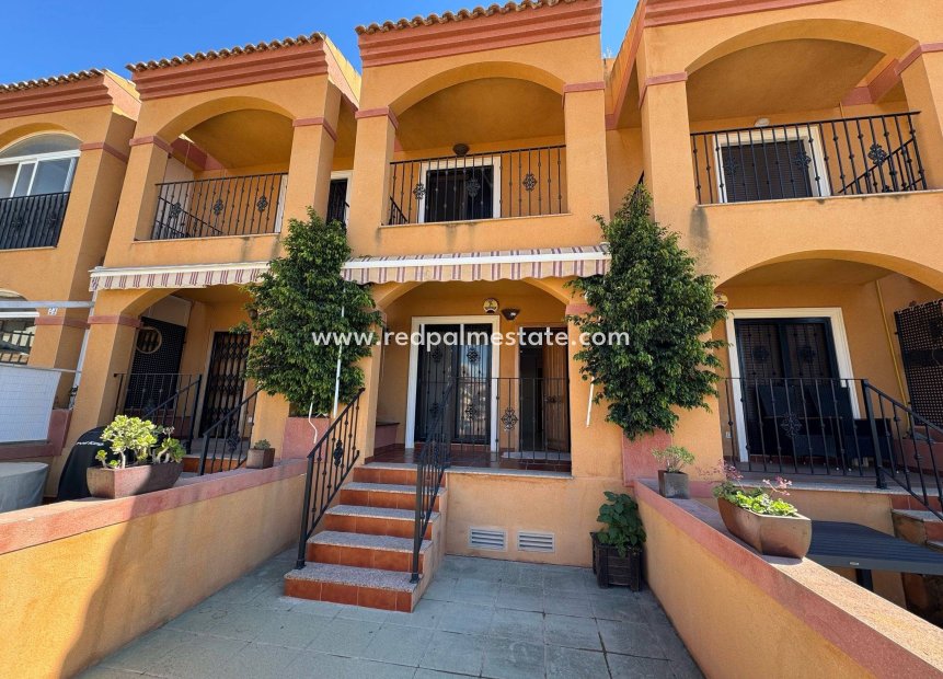 Herverkoop - Stadshuis -
Torrevieja - Nueva Torrevieja - Aguas Nuevas