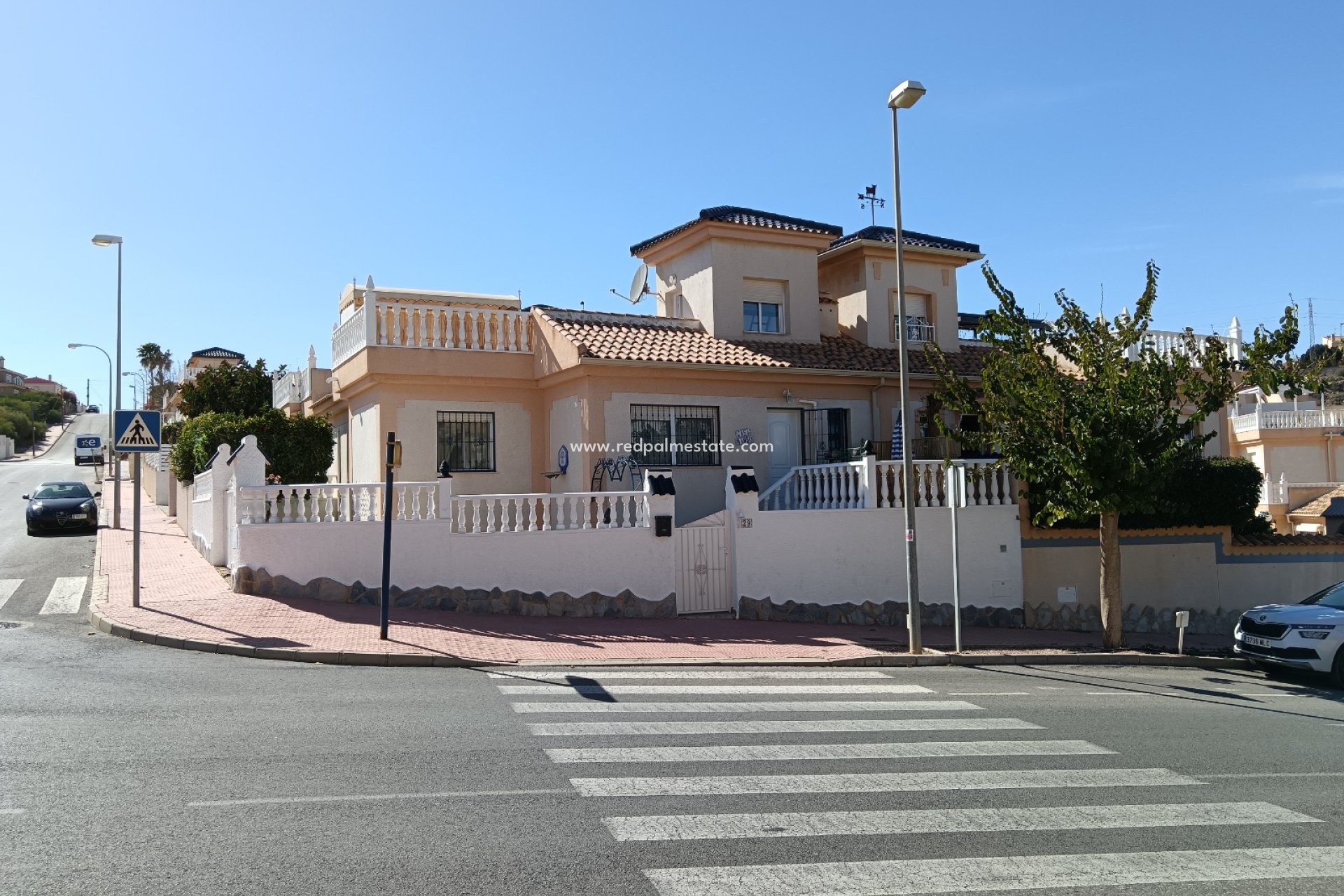 Herverkoop - Twee onder een kap -
Ciudad Quesada