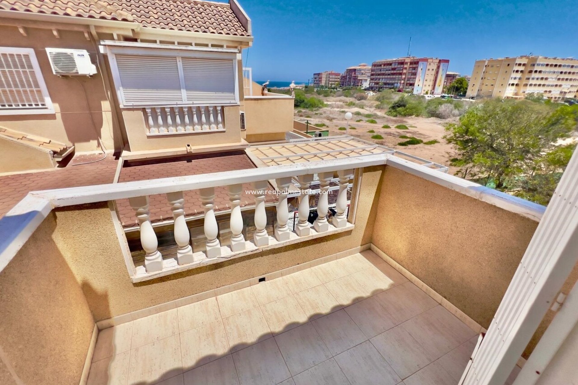 Herverkoop - Vierpersoonsvilla -
Torrevieja - Costa Blanca