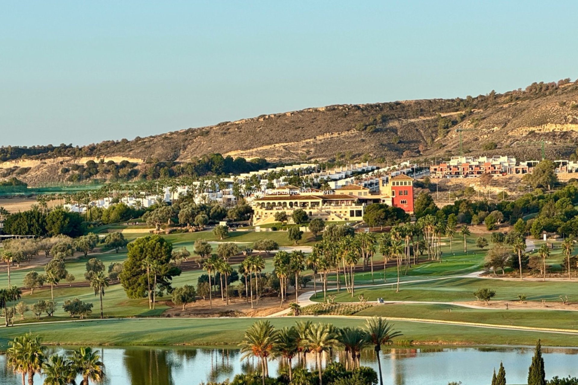 Herverkoop - Villa -
Algorfa - La Finca Golf Resort