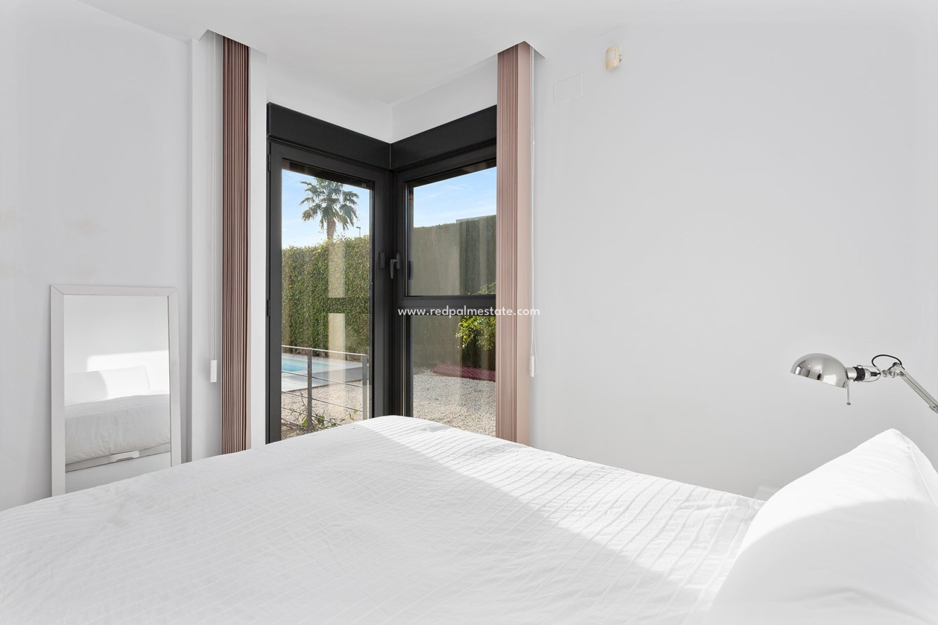 Herverkoop - Villa -
Alicante - Costa Blanca