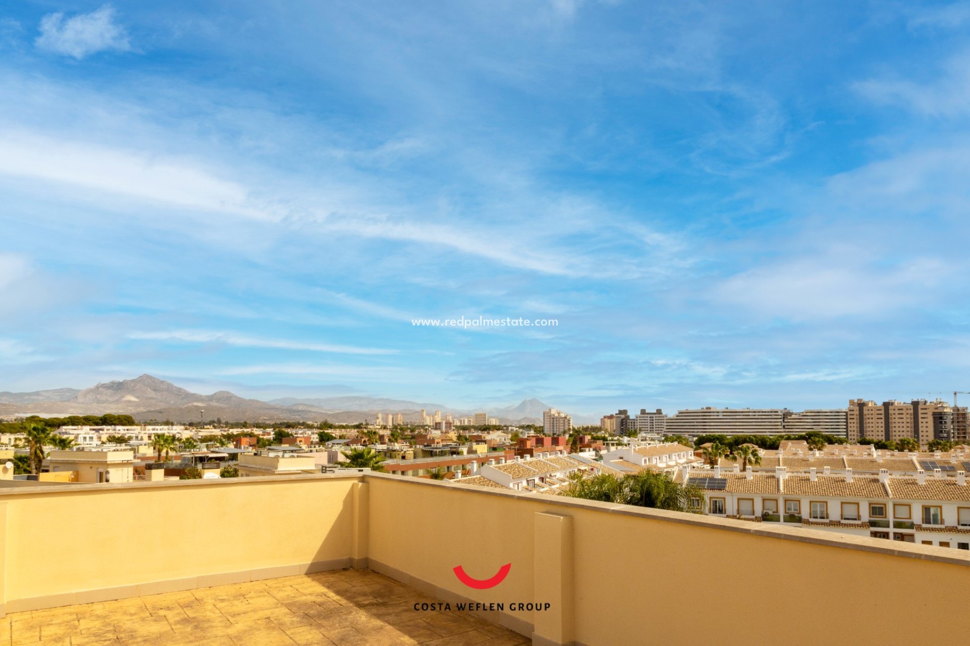 Herverkoop - Villa -
Alicante - Costa Blanca