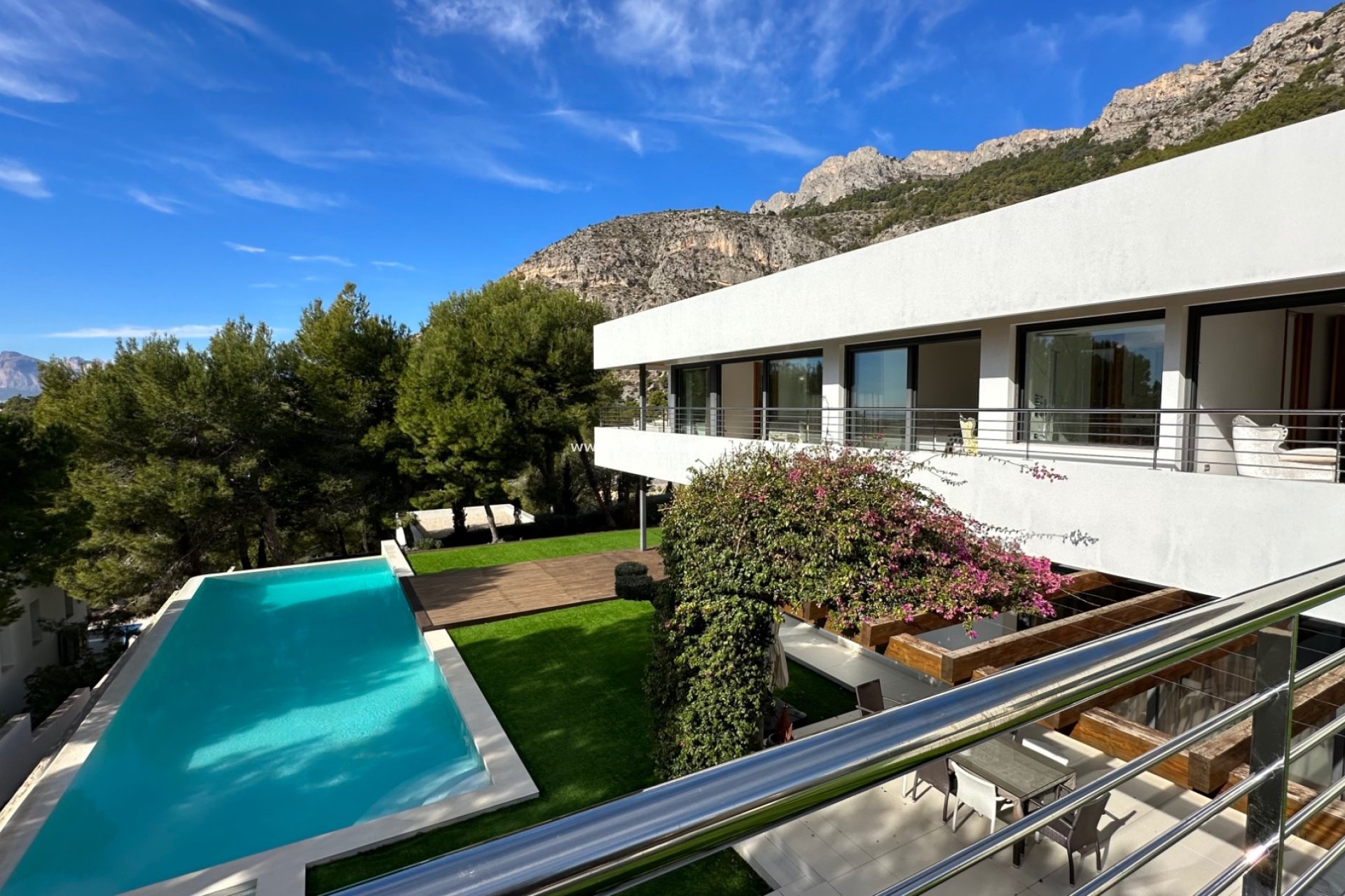 Herverkoop - Villa -
Altea - Costa Blanca