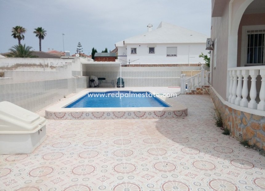 Herverkoop - Villa -
Benijofar - Costa Blanca