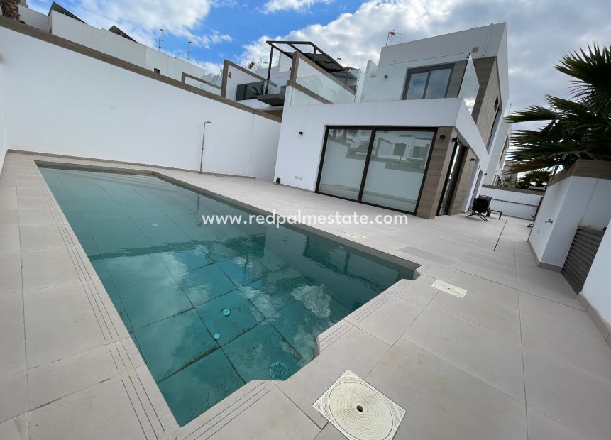 Herverkoop - Villa -
Benijofar - Costa Blanca