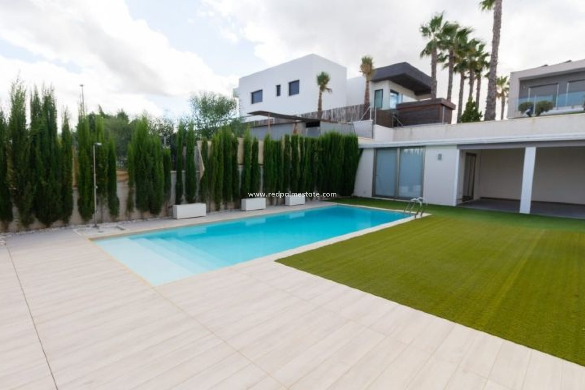 Herverkoop - Villa -
Benijofar - Costa Blanca