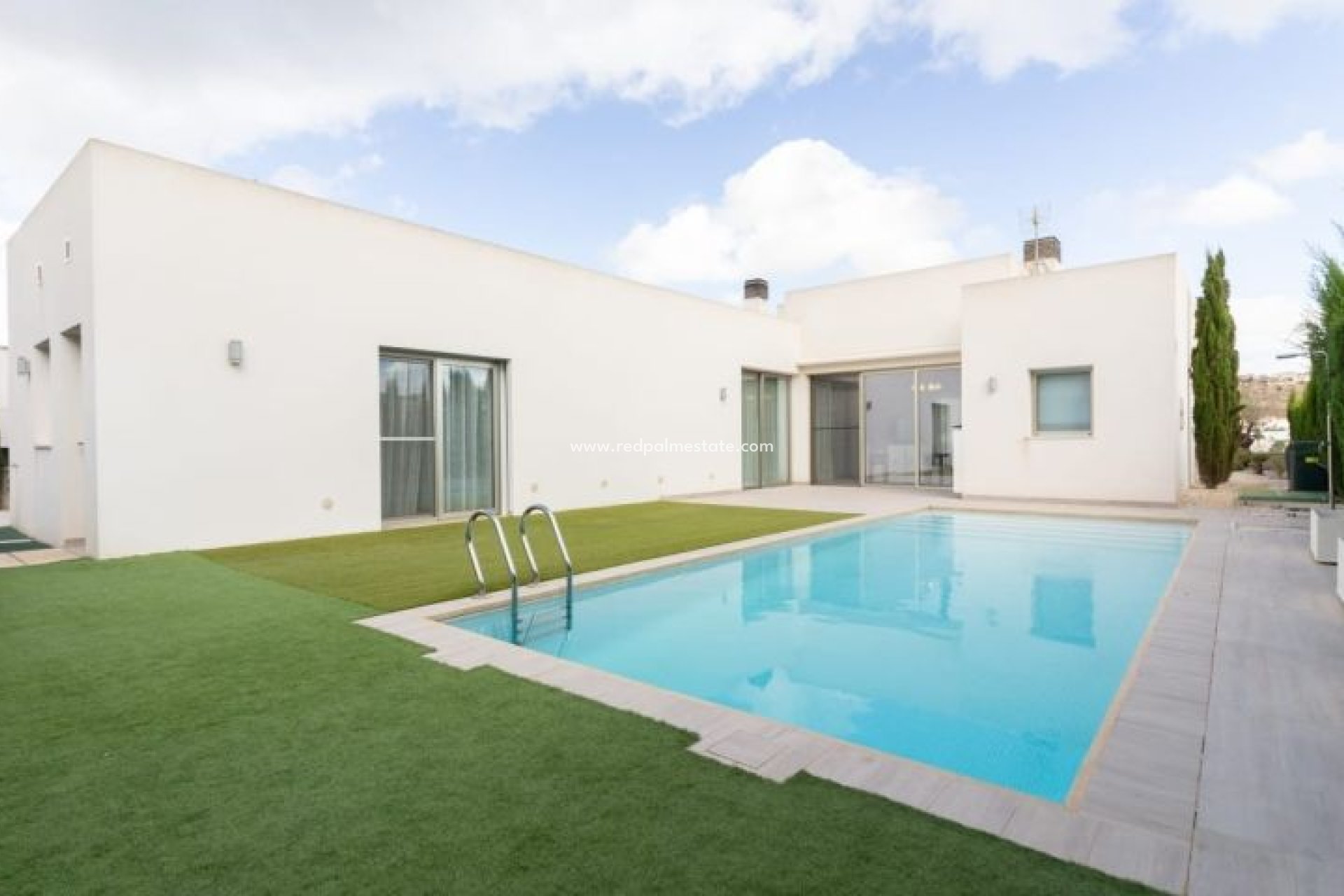 Herverkoop - Villa -
Benijofar - Costa Blanca