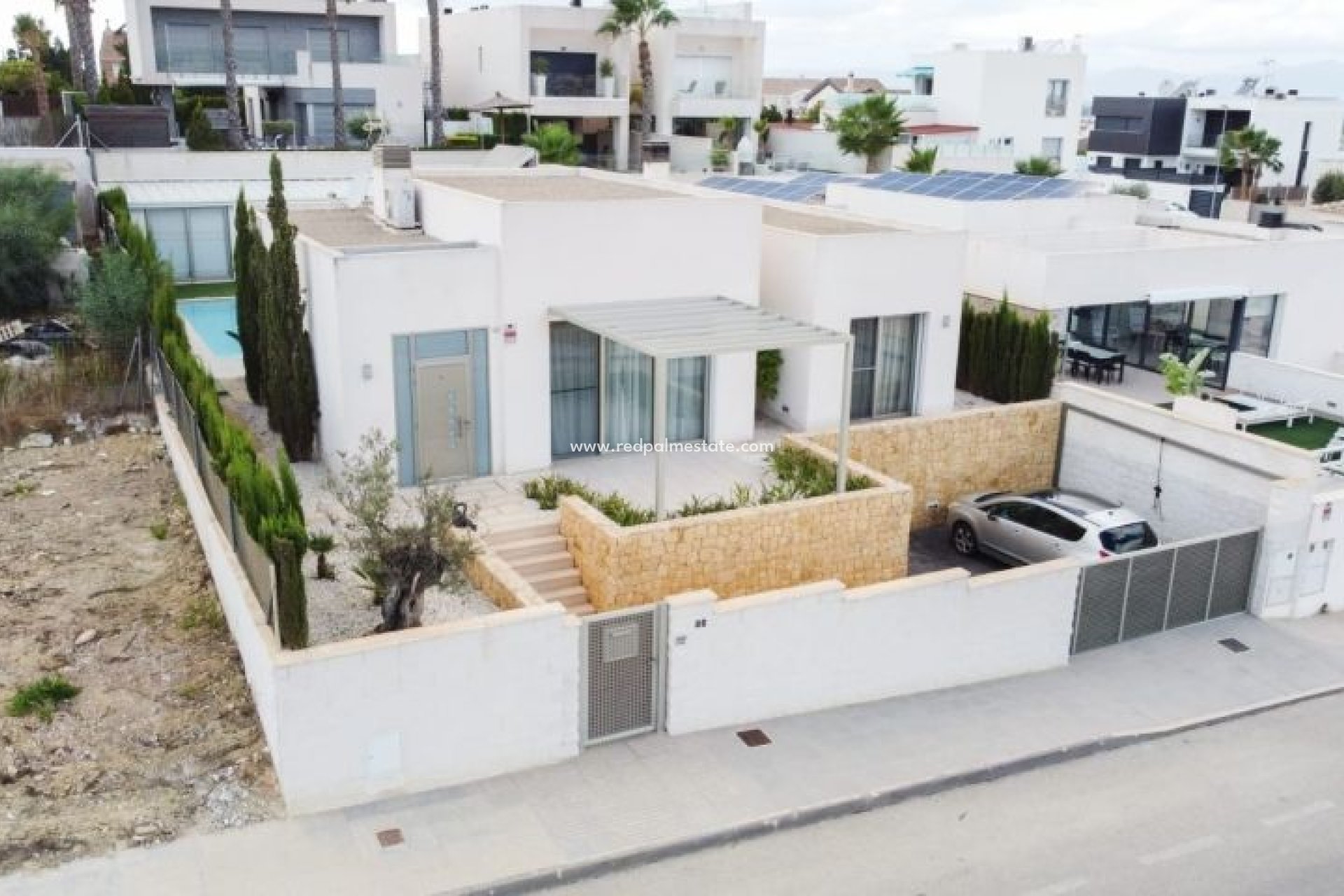 Herverkoop - Villa -
Benijofar - Costa Blanca