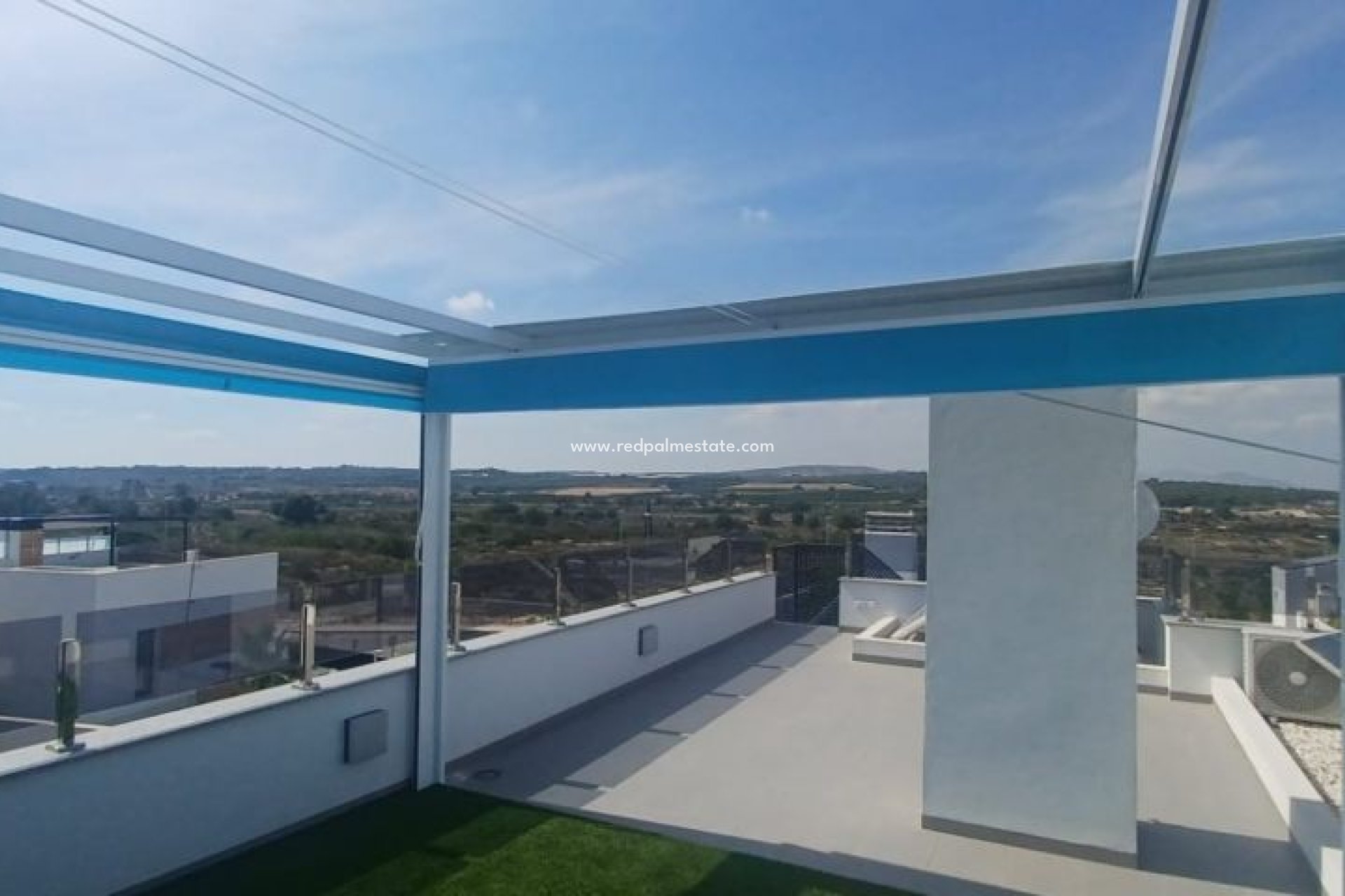 Herverkoop - Villa -
Benijofar - Costa Blanca