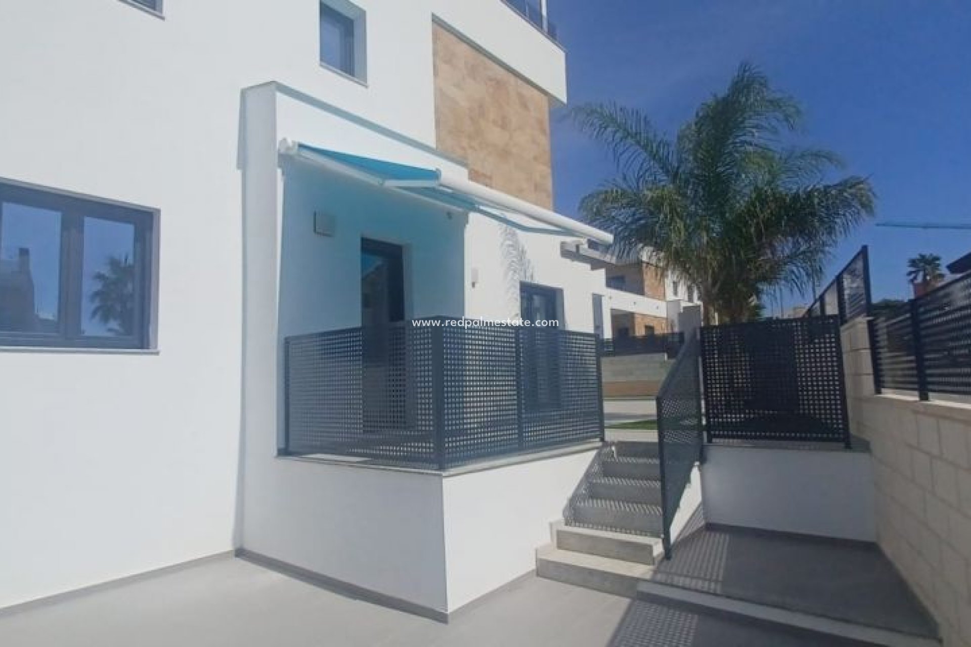 Herverkoop - Villa -
Benijofar - Costa Blanca