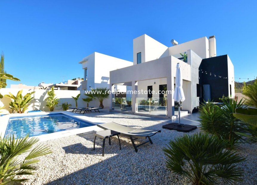 Herverkoop - Villa -
Benijofar - Costa Blanca