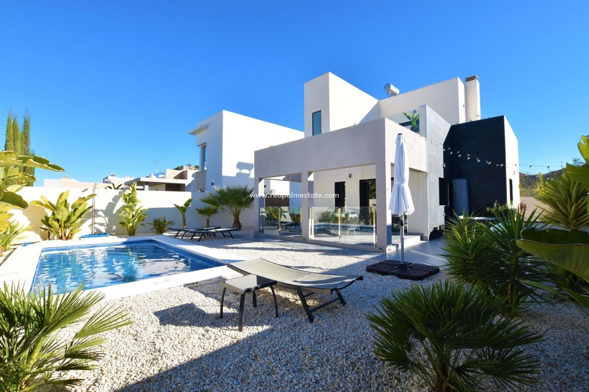 Herverkoop - Villa -
Benijofar - Costa Blanca