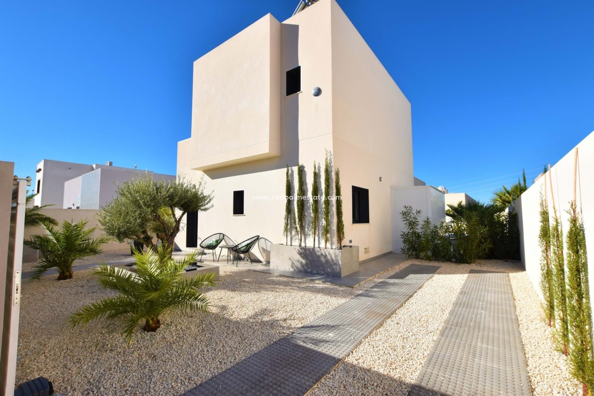 Herverkoop - Villa -
Benijofar - Costa Blanca