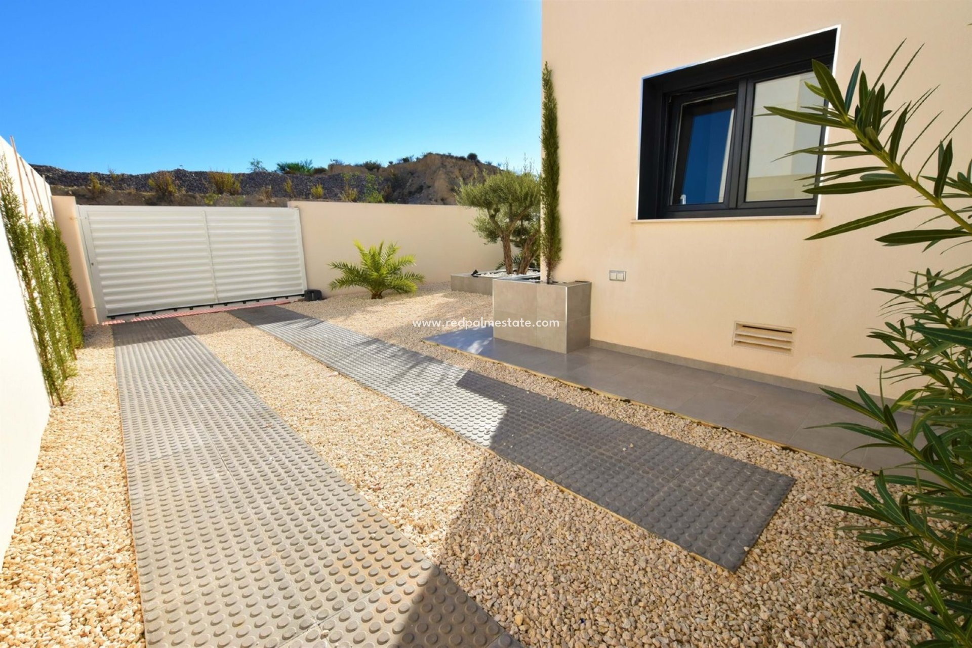 Herverkoop - Villa -
Benijofar - Costa Blanca