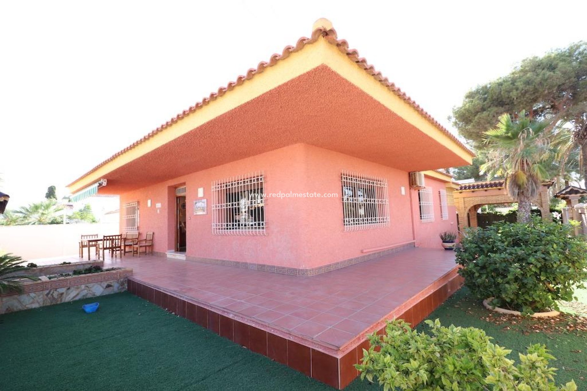 Herverkoop - Villa -
Cabo Roig - Costa Blanca