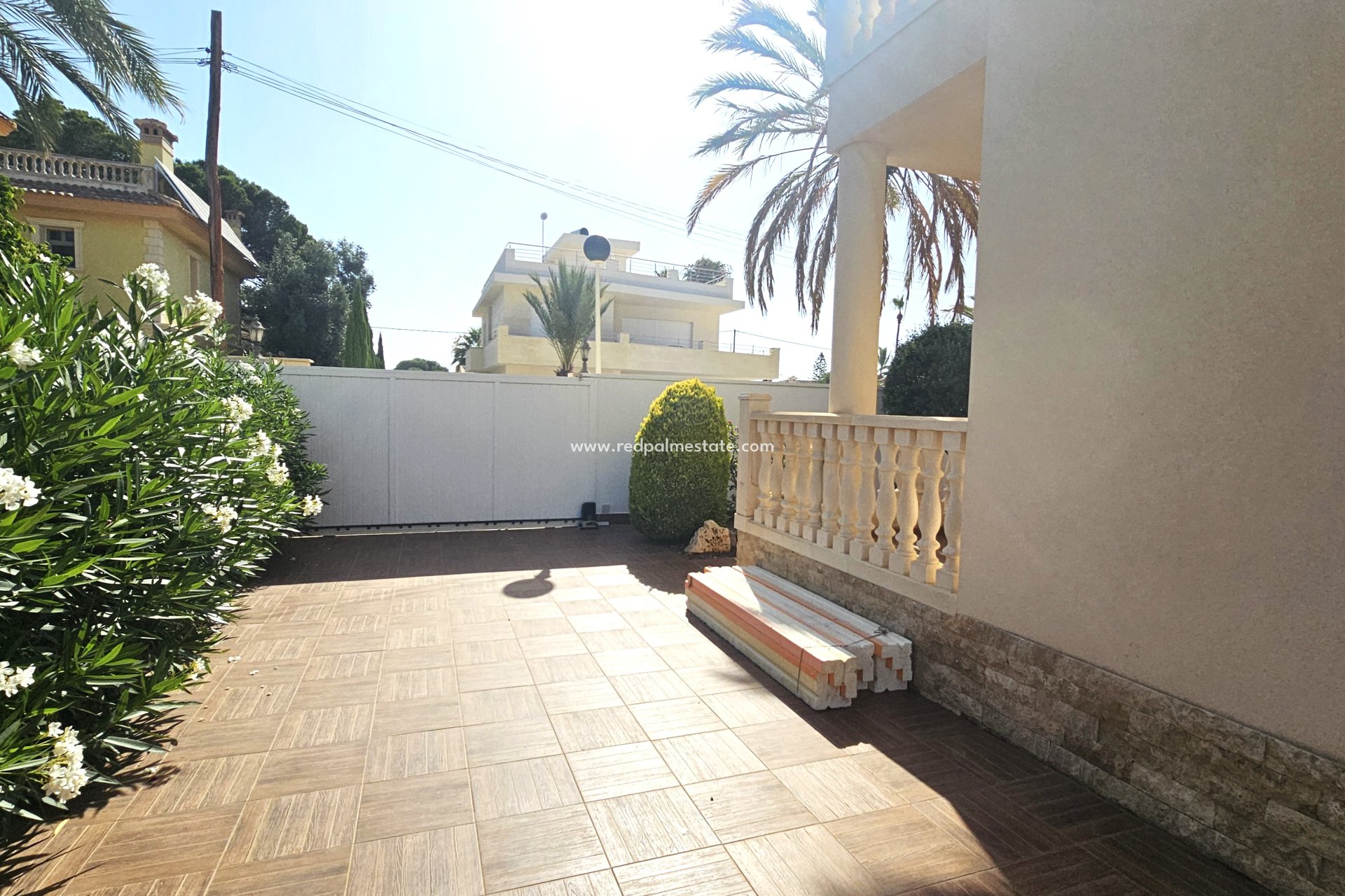 Herverkoop - Villa -
Cabo Roig - Costa Blanca