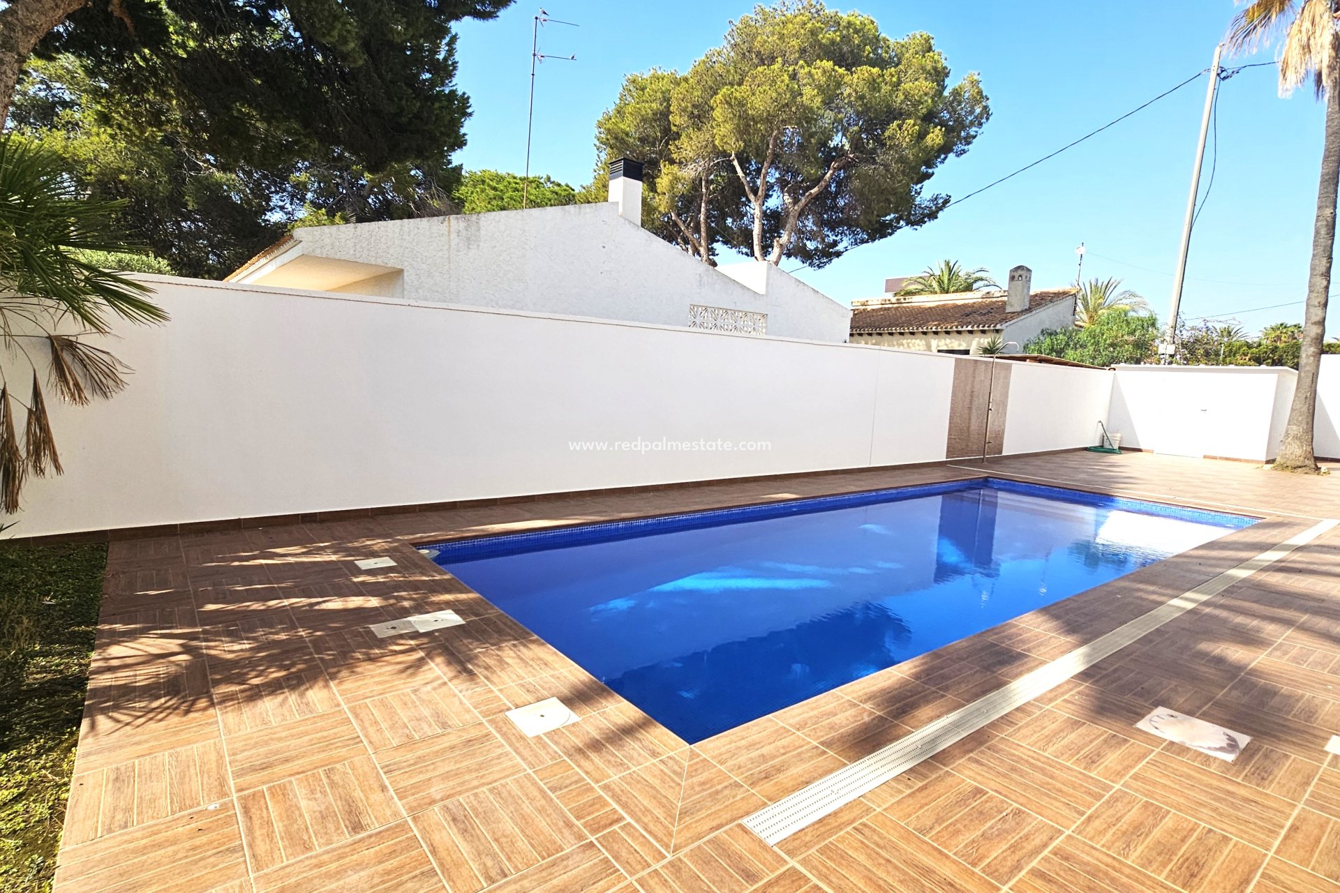 Herverkoop - Villa -
Cabo Roig - Costa Blanca