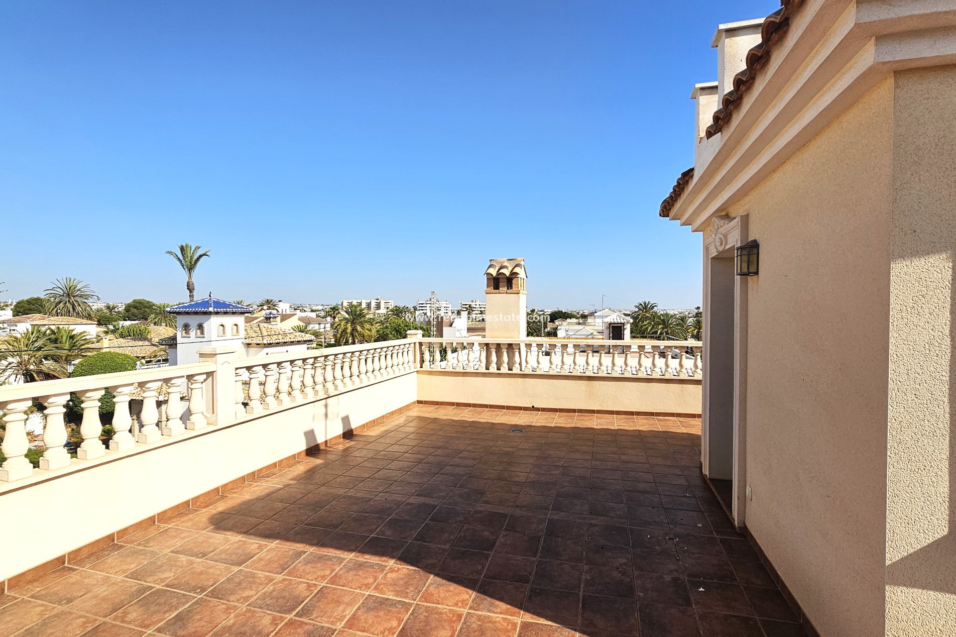 Herverkoop - Villa -
Cabo Roig - Costa Blanca